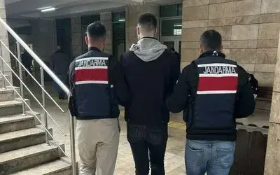 Samsun’da 14 yıl hapis cezasıyla aranan dolandırıcı yakalandı
