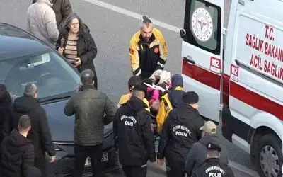 Cumhuriyet Meydanı’nda otopark girişinde kaza: 1 yaralı
