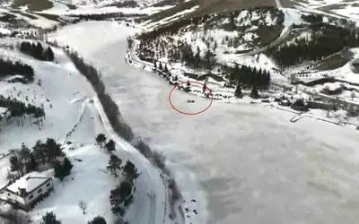 Samsunlu doğa fotoğrafçısı doktor donmuş gölün üzerinde kamp yaptı