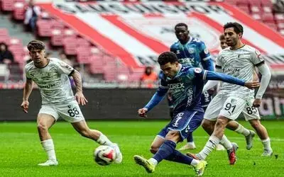 Samsunspor’da Elayis sevinci
