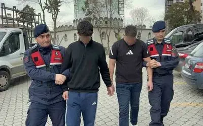 Banyoda tavan arasına gizlenen 7 bin uyuşturucu hap ele geçti

