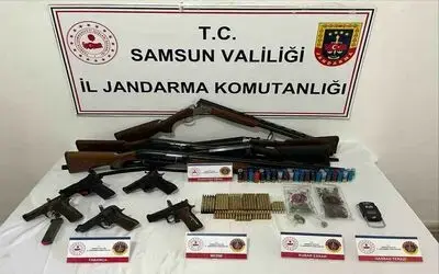 Jandarmadan silah operasyonu
