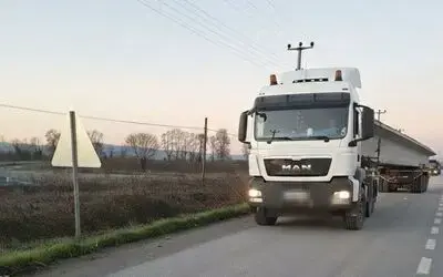 Kantardan kaçan tırlara 169 bin liralık ceza
