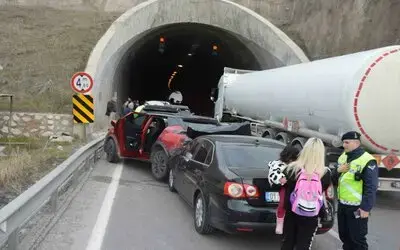 Samsun’da 6 aracın karıştığı zincirleme kaza: 1 yaralı
