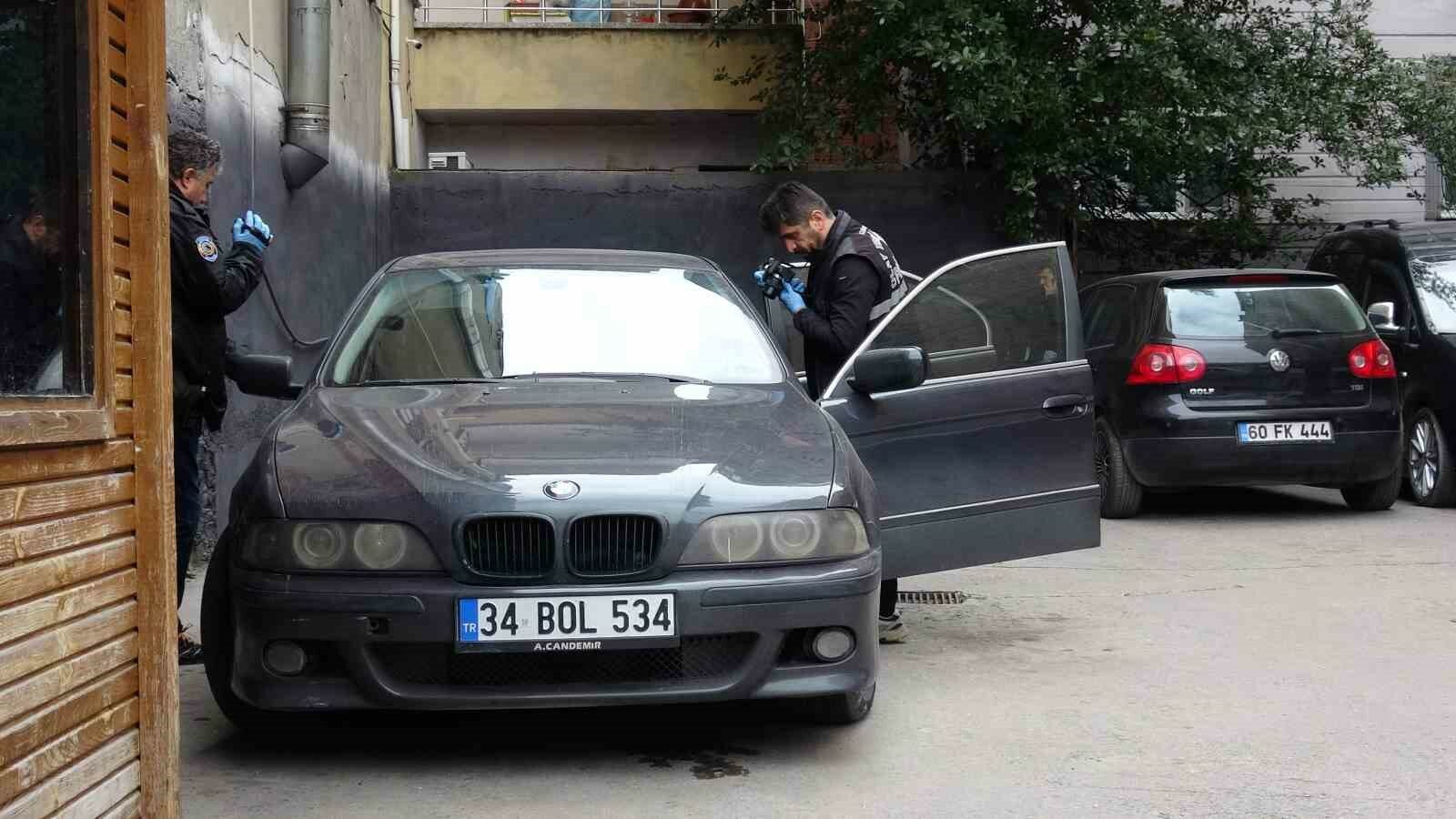 YRP Samsun İl Başkanı’nın kardeşiotoparkta araç içinde ölü bulundu - Samsun’da Yeniden Refah Partisi (YRP) İl Başkanın kardeşi otoparkta park halindeki aracının içinde ölü olarak bulundu.