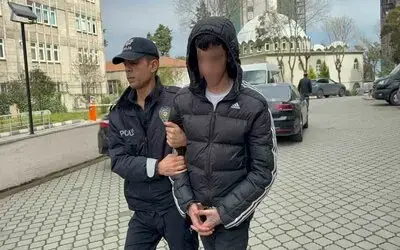 Hastane otoparkında bıçaklı kavga: 1 yaralı
