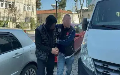 Uyuşturucu ticaretinden tutuklandı
