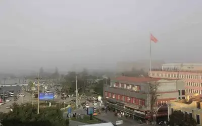 Karadeniz’de sis alarmı: Samsun sahili görünmez oldu
