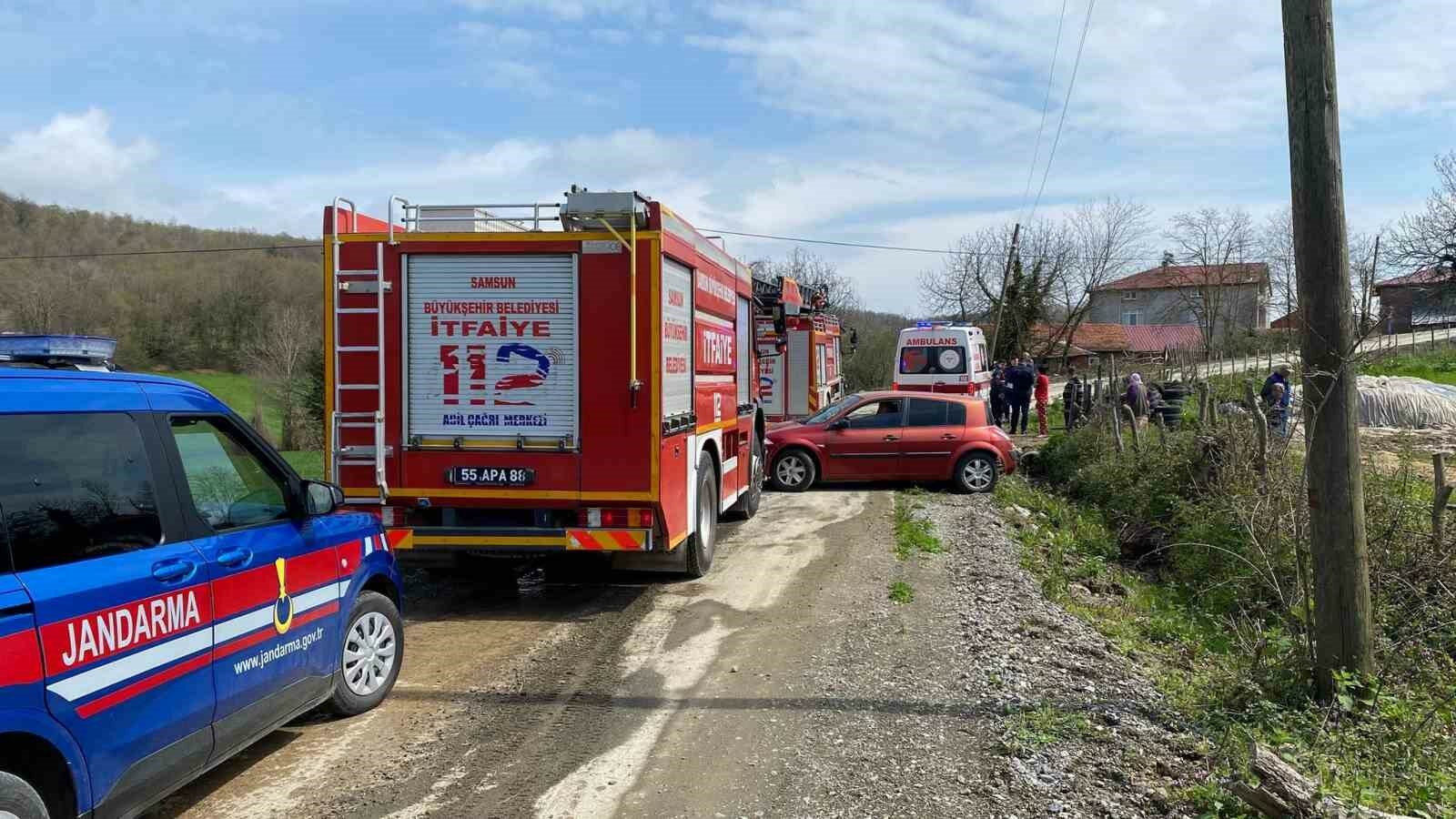 Kestiği ağaç canına mal oluyordu: Ağır yaralandı - Samsun’un Alaçam ilçesinde kestiği ağacın altında kalan şahıs ağır yaralandı.