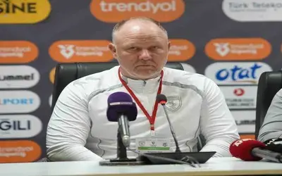 Sebastian Hahn: "25 yıl sonra Beşiktaş’ı yenmek bizi mutlu etti"
