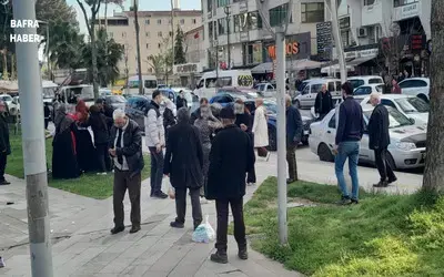 Bafra’da Parkta Kavga: 2 Kadın Saç Saça Baş Başa Birbirine Girdi