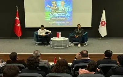 Düdükten rotaya: Mete Kalkavan öğrencilerle deneyimlerini paylaştı
