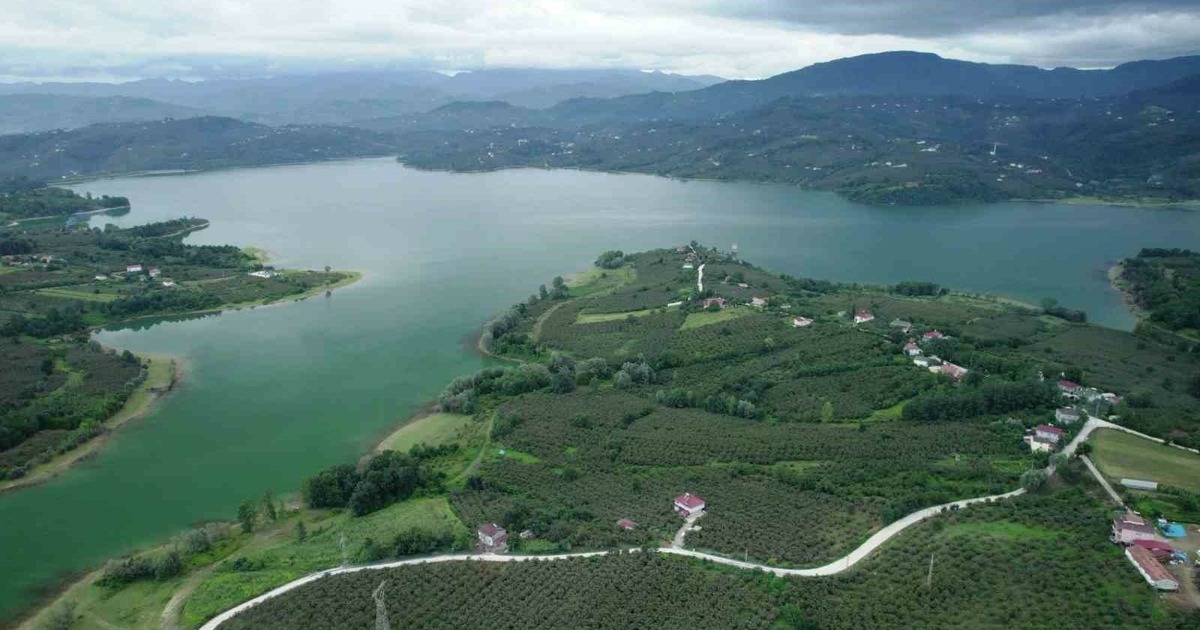 Yağmurlar Samsun’a içme suyu sağlayan barajları doldurup taşırdı
