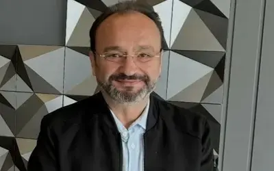 Sosyal medyada veda paylaşımı yapıp kendini vurdu
