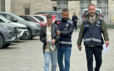 Tartıştığı kişinin aracına tüfekle ateş açan zanlı tutuklandı
