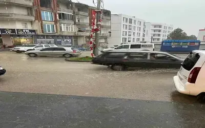 Kavak’ta sağanak yağış
