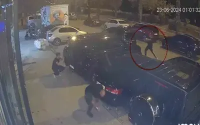 Samsun’da 6 Kişinin Yaralandığı Silahlı Çatışmanın Güvenlik Kameradan Görüntüsü Ortaya Çıktı
