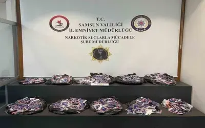 Atakum'da 44 Bin Adet Uyuşturucu Hap Ele Geçirildi
