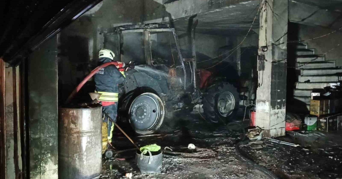 Bafra’da Sanayi Sitesinde Korkutan Yangın: İş Yerinde Büyük Hasar
