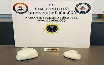 Uyuşturucu Operasyonunda 1 Kilo Metamfetamin Ele Geçirildi
