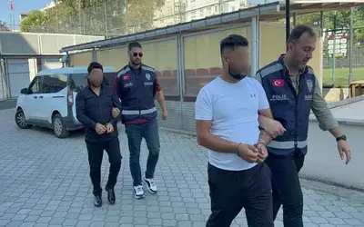 Atakum'da 2 Müteahhit Ev Yaptıkları Arsa Sahinini Bıçaklamaktan Gözaltına Alındı
