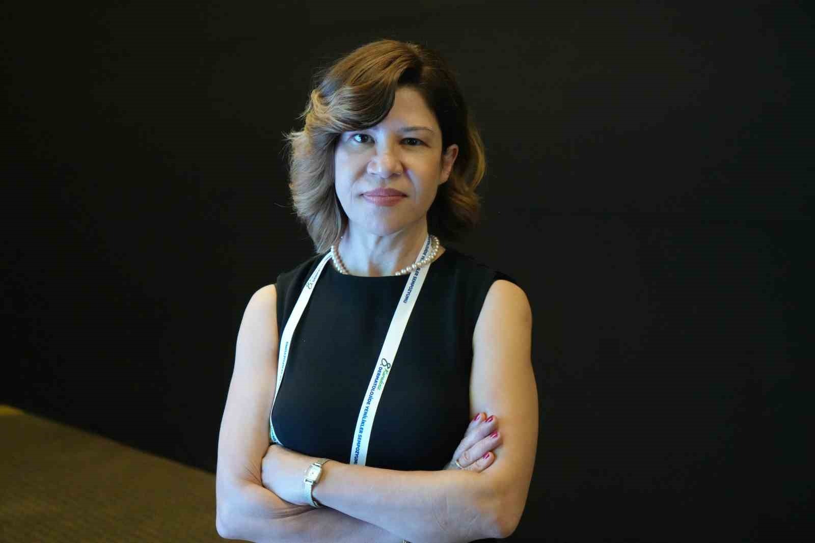 Prof. Dr. Özden: "kalp-damar Sağlığını Olumsuz Etkileyen, EklemlereGeri Dönülmez Hasar Verebilen Sedef Hastalığı Tamamen İyileştirilebiliyor" - damar sağlığını olumsuz etkileyen, eklemlere geri dönülmez hasar verebilen sedef hastalığının erken ve yenilikçi sistemik tedavilerle tamamen iyileştirilebileceğini söyledi.