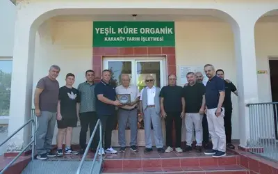 Bafra TSO’dan Yeşil Küre Organik’e Plaket Ve Ziyaret