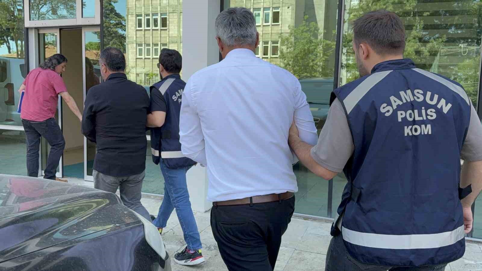 Tefecilik Operasyonunda 2 Şüpheliye Adli Kontrol
 - Samsun’da tefecilik suçuna yönelik düzenlenen operasyonda gözaltına alınan 2 şüpheli, adli kontrolle serbest bırakıldı.