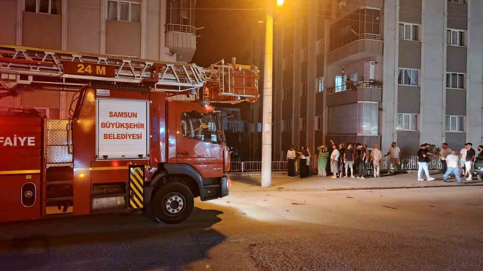 Telefonlara Cevap Vermeyen YaşlıAdam Ekipleri Harekete Geçirdi