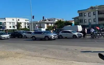 Atakum'da 5 Araçlı Zincirleme Kaza
