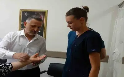 Ortopedi Uzmanından Fındık Üreticilerine Hasat Öncesi Uyarı: "Fiziksel Hazırlık Yapmadan Bahçeye Girmeyin"