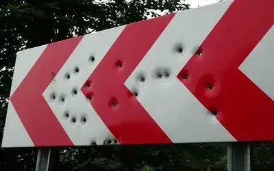 Karadeniz Yaylalarında Trafik Levhaları Kevgire Döndü