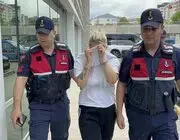 Uyuşturucu Suçundan Hapis Cezası Olan Kadın Yakalandı