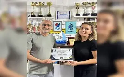 Dr. Bülent Akdemir: "Türkiye Dünya Ticaret Filosundaki Taşıma Kapasitesinden Yaklaşık Yüzde 2, Filo Değerinden İse Yüzde 1,4 Pay Alıyor"