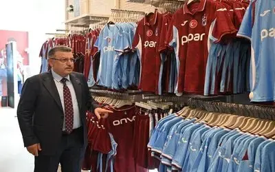 Büyükşehir Belediye Başkanı Genç 6 Bin 661 Forma İle Forma Alım Kampanyasının Fitilini Ateşledi
