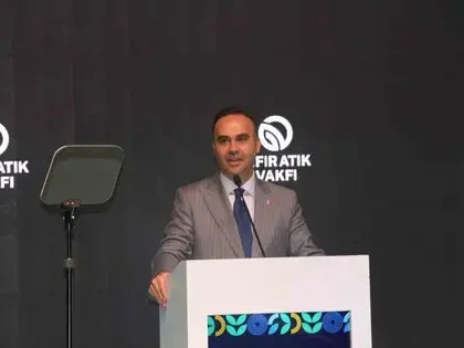 Bakan Kacır: "Sanayi Devriminden Bu Yana Yaklaşık 1,5 Derece Isınan Yerküre, Bugün Alarm Veriyor"