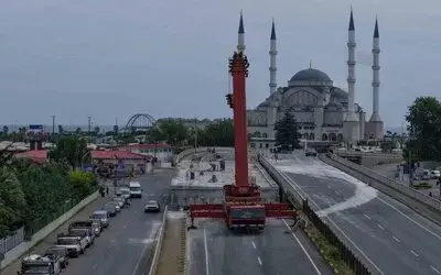 Yıkımı Süren Reşadiye Viyadüğü’nde İlk Beton Blok Sökülerek Alındı