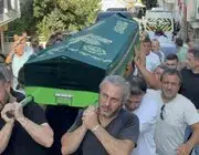 Denizde Eşinin Yeğenini Kurtarmak İsterken Boğulan Enişte Toprağa Verildi
