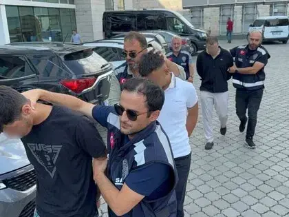 Kırtasiyeyi Basan 3 Kişi Adliyeye Sevk Edildi