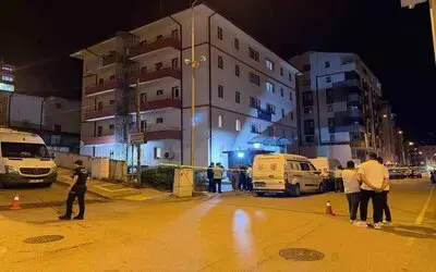 Arsin’de Otoparktaki Araçların Üzerine İnsansız Hava Aracı Düştü