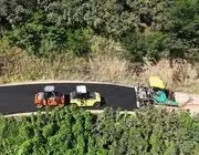 Ordu Büyükşehir, 2 İlçede Mahalleleri Bağlayan Yolu Sıcak Asfaltla Buluşturdu