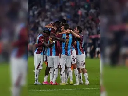 Trendyol Süper Lig: Trabzonspor: 1 - RAMS Başakşehir: 1 (İlk Yarı)