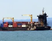 Dron Saldırısına Uğrayan Ağır Hasarlı Gemi Samsun’da