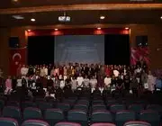 Üniversiteyi Kazanan Öğrenciler İçin Uğurlama