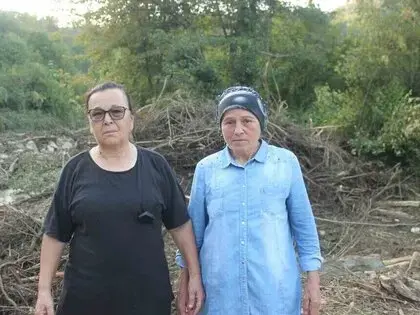 Türkeli’deki Dere Taşkınında İki Kişi Ölümden Döndü: "Öleceğiz Sandık"