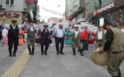 27. Islık Dili Festivali Giresun’da Düzenlenen Yürüyüşle Başladı