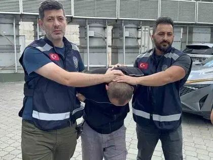 İş Arkadaşını Falçatayla Ağır Yaraladı