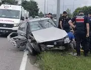 Terme'de Otomobiller Çarpıştı: 5 Yaralı