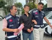 Şüphe Üzerine Durdurulan Şahsın Üzerinden Ruhsatsız Tabanca Çıktı