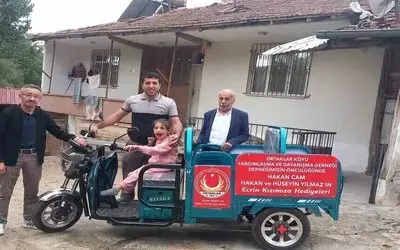 Minik Ecrin’in Elektrikli Araç Sevinci